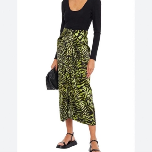 GIANNI tiger print wrap skirt - Picture 2 of 13